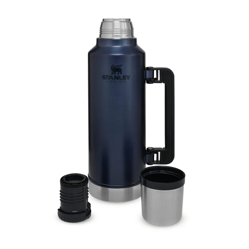 Stanley New Classic Vaccum Bottle 2QT/1.9Ltr in Nightfall-1